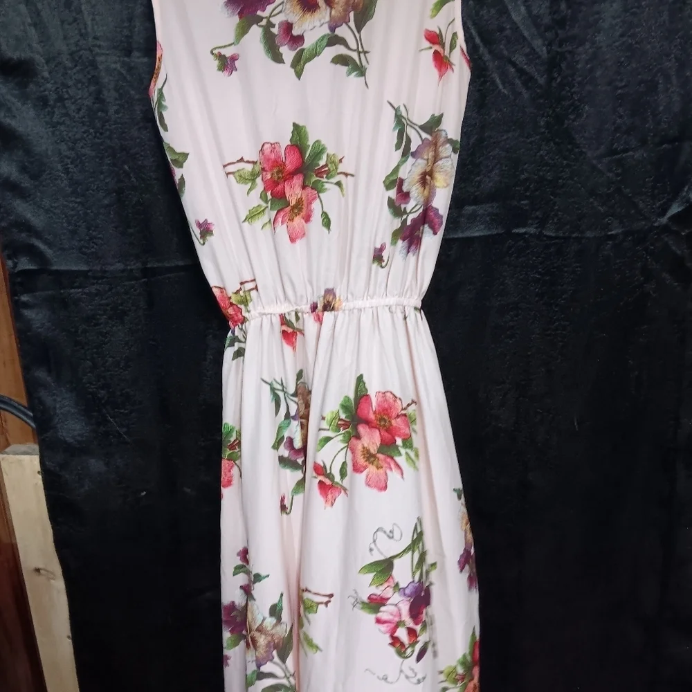 Size Large pink floral midi dress by Jett - Picture 2 of 4